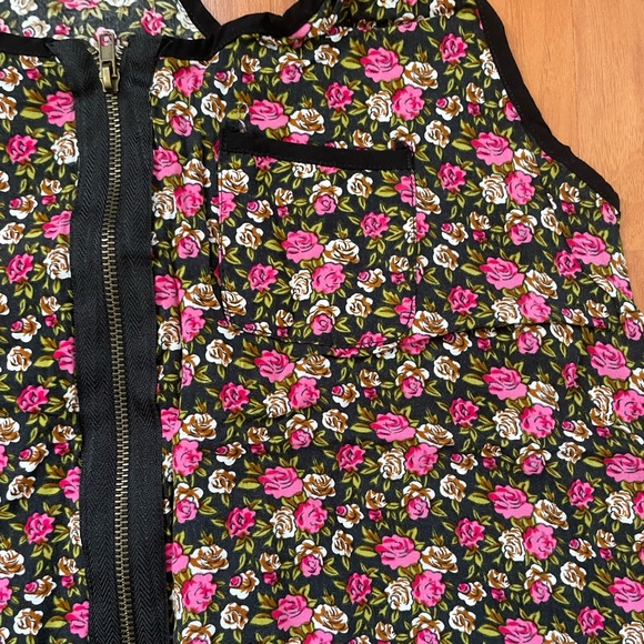 Imaginary Voyage tank top - Picture 2 of 4